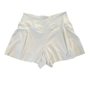 Yogalicious Lux Meredith Shorts Women’s Large Crossover Waist Activewear